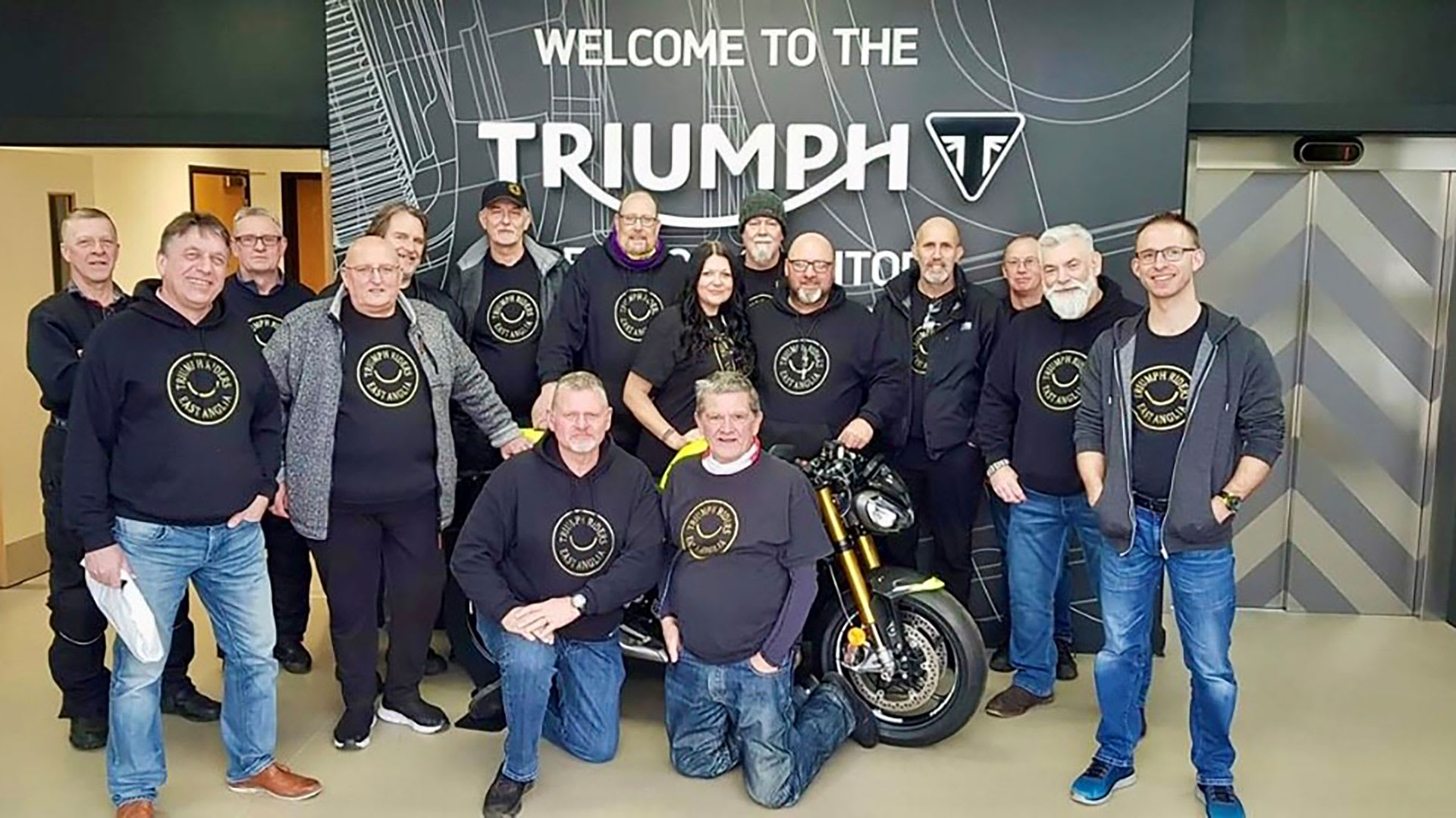 Triumph rocket deals owners club